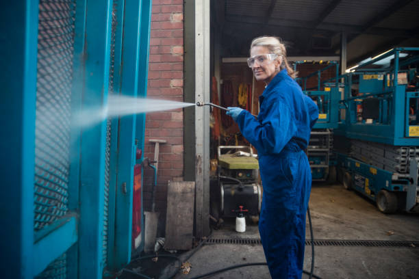 Best Rust Removal  in Paden City, WV